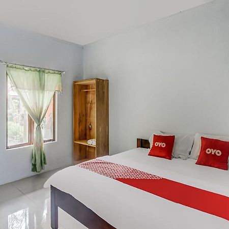 Oyo 90988 Tangkoko Jungle Homestay Rinondoran Exterior foto